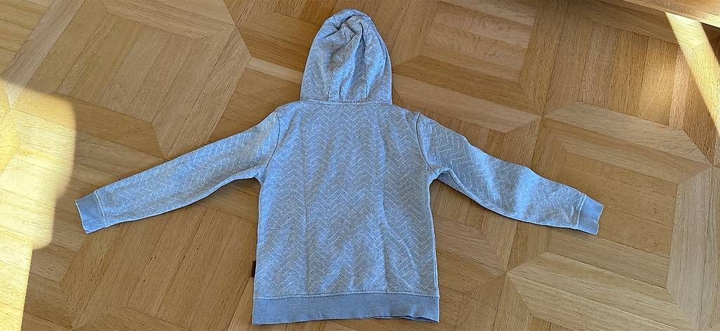 Pulls & Sweat-shirts: Kaputzenpulli – D'occasion à Nottwil par buti1976 2