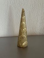 schöne goldene Kerze mit Glitzer