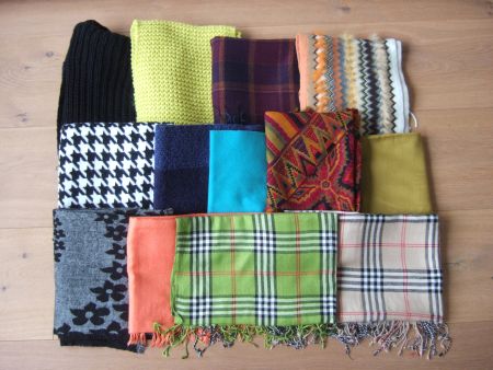 35 Schals, Foulards, Tücher