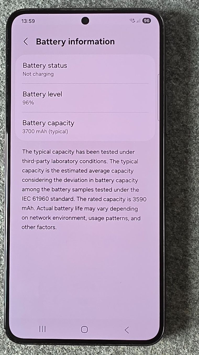 Samsung Handys / Smartphones: Samsung Galaxy S22 256GB – Gebraucht aus Dietlikon von Foph 8