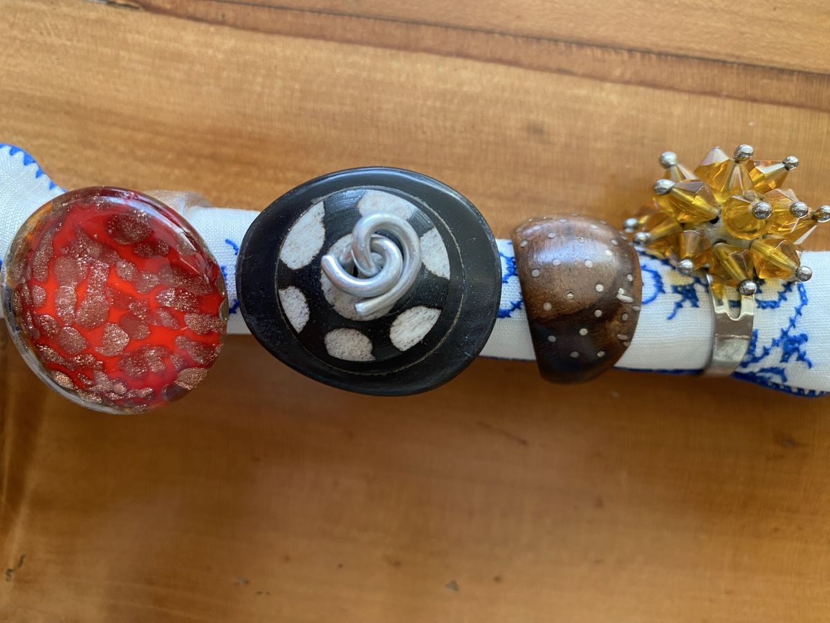 Altri gioielli: 4 Ringe, Glas, Holz, Stein – Usato da Adliswil venduto da luzia31