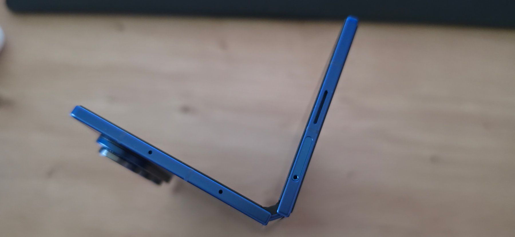 Samsung Telefoni cellulari / Smartphones: Samsung Galaxy Z Fold7 256GB Blue Shadow + Backcase – Nuovo (secondo la descrizione) da Tägerwilen venduto da SilentStorm 4