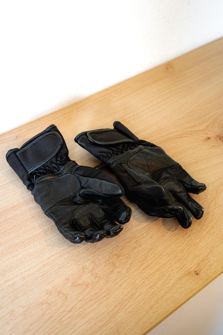 Guanti & manicotti: Motorradhandschuhe S/M – Usato da Rickenbach b. Wil venduto da mfrei103 3