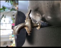 Antiker Zinn-Brunnen, Wandbrunnen mit Becken, Top Zustand