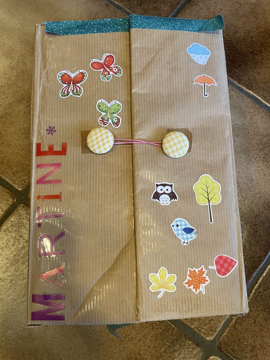 Bambole: Poupée Martine avec habits et accessoires – Usato da Grattavache venduto da Benterra 1