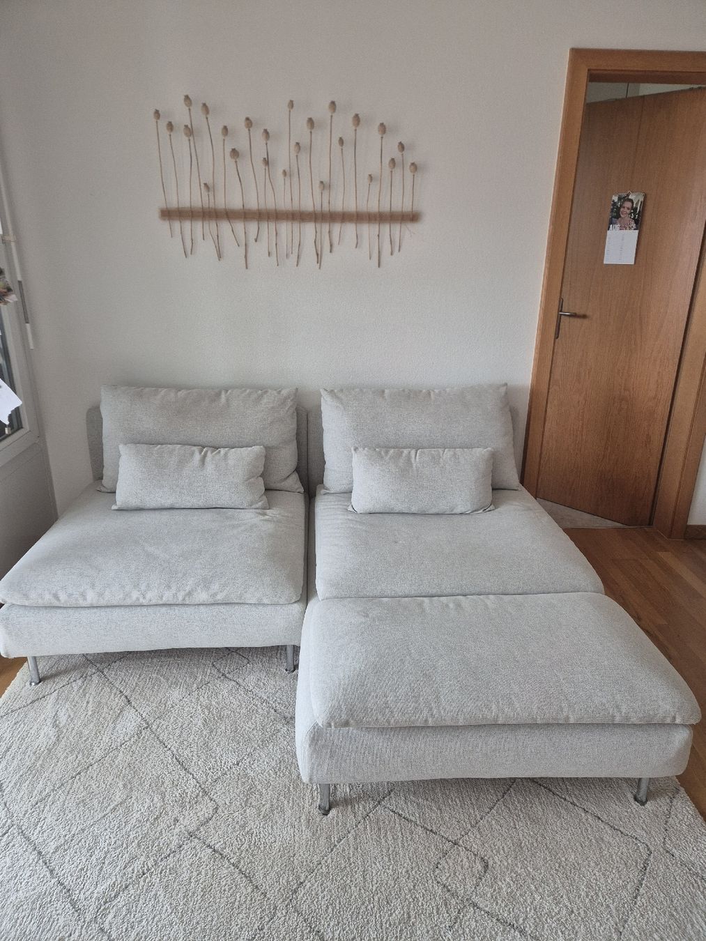 Ikea Sofas: hellgraues Sofa – Gebraucht aus St. Gallen von Soraina 1