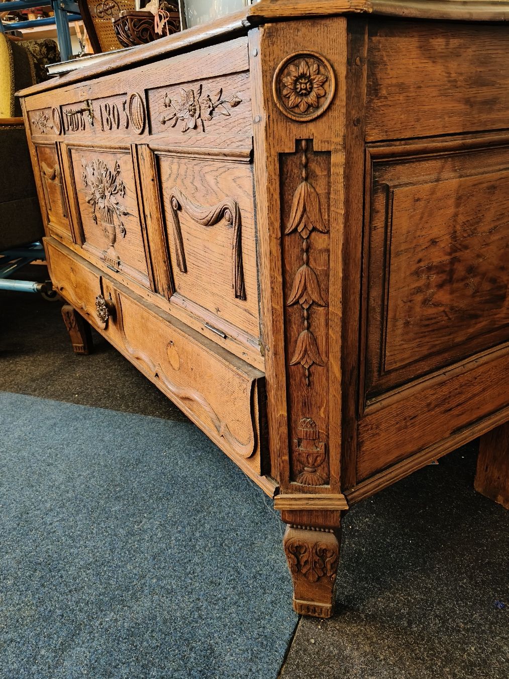 Commodes: Antike Große Truhe/kommode – D'occasion à Zwingen par inf_2blh 9