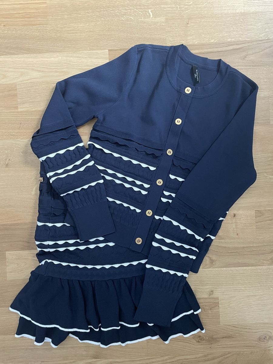Guess Lotti di vestiti: Guess Marciano Rüschen 2-Piece – Nuovo (secondo la descrizione) da Muntelier venduto da pagania 3