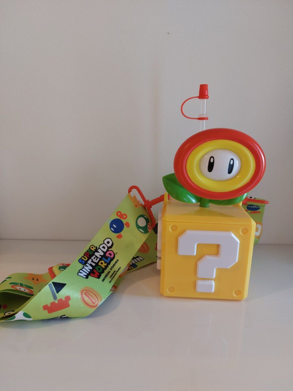 Nintendo Spielzeuge: Fire Flower drink bottle Super Nintendo World limited – Neu (gemäss Beschreibung) aus Pambio Noranco von Pol69 4