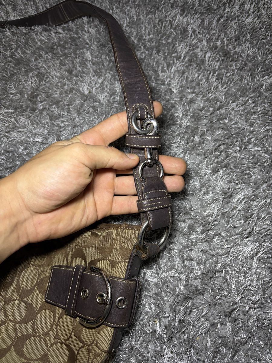 Coach Borse: Coach Schultertasche braun Logo Muster – Usato da Brislach venduto da edu_t6pq 4