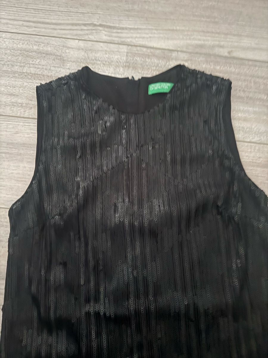 Benetton Kleider: BENETTON Pailletten Kleid schwarz Gr. 38 – Gebraucht aus Bonstetten von VCLS 1