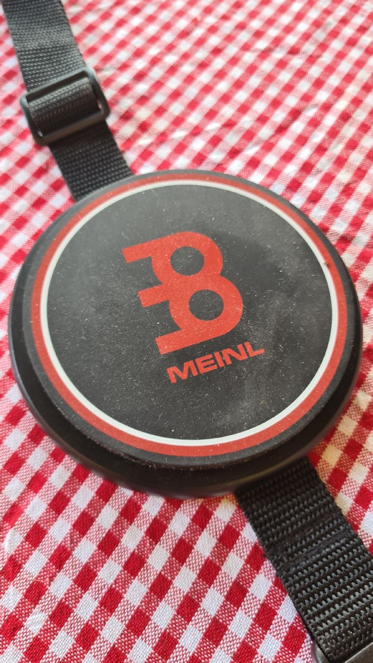 Meinl Instruments de musique: Meinl Drums Practice Pad 4" mit Gurt – D'occasion à Seon par LivEst 2