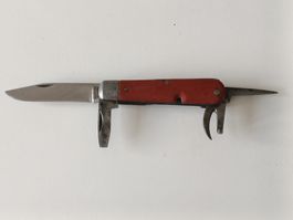Incroyable Couteau  militaire Elsener Schwyz 30 vintage Rare
