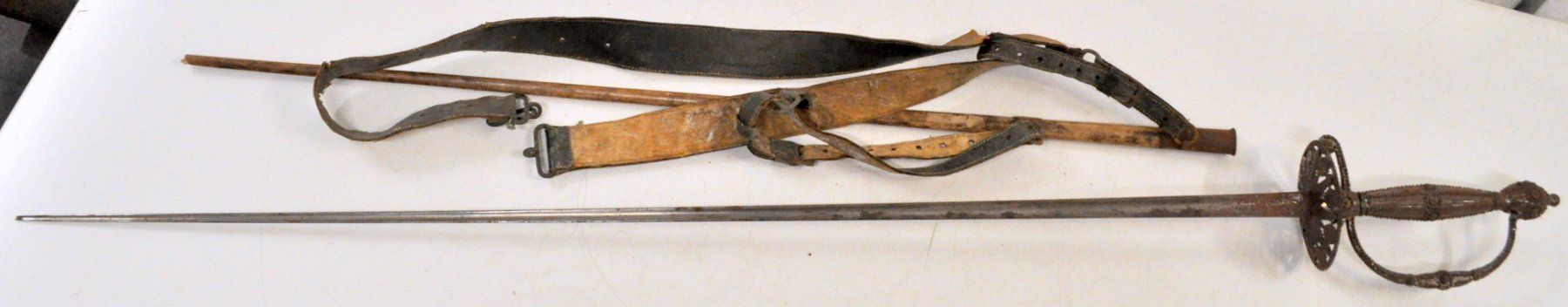 Altre raccolte & rarità: Ancienne épée – Usato da Neuchâtel venduto da Neuchatel 1