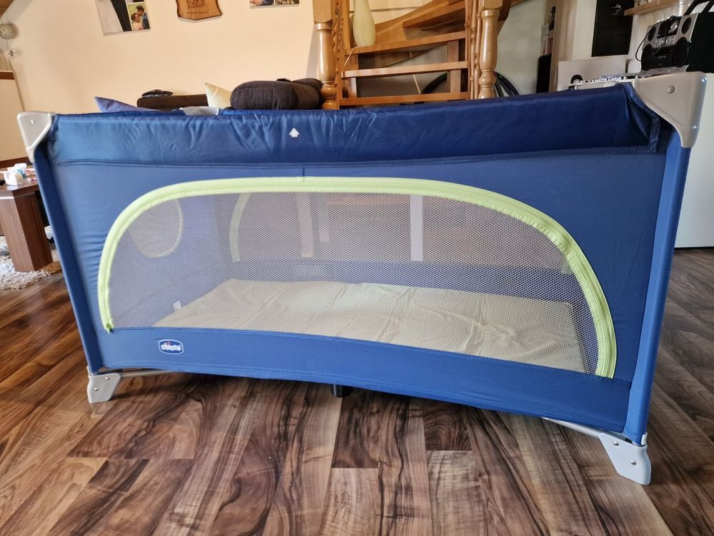 Reisebett inkl. Wickelaufsatz Kaufen auf Ricardo