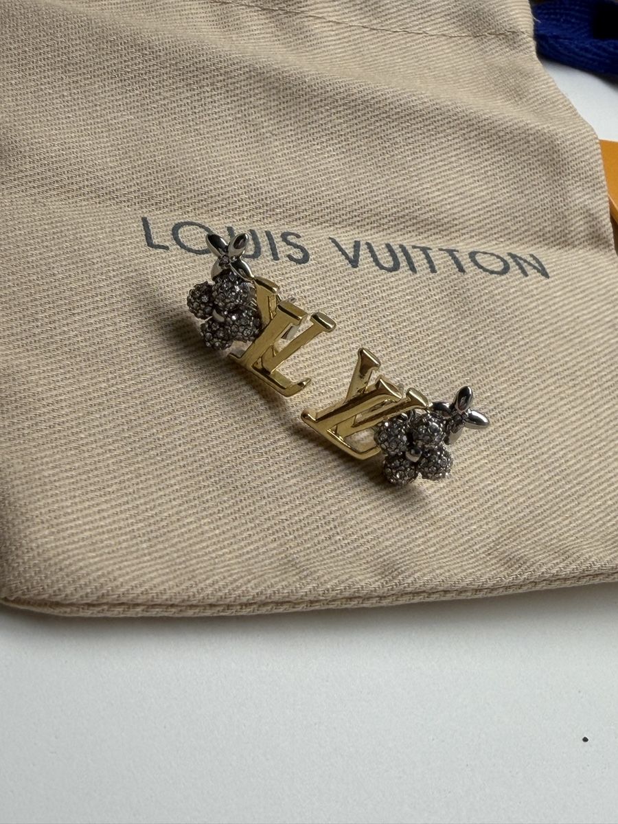 Louis Vuitton Orecchini pendenti & Orecchini a lobo: Louis Vuitton Glam M01264 – Usato da Berneck venduto da gad_gz8q