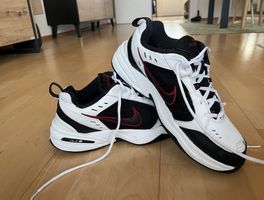 Nike Monarch EU44/45
