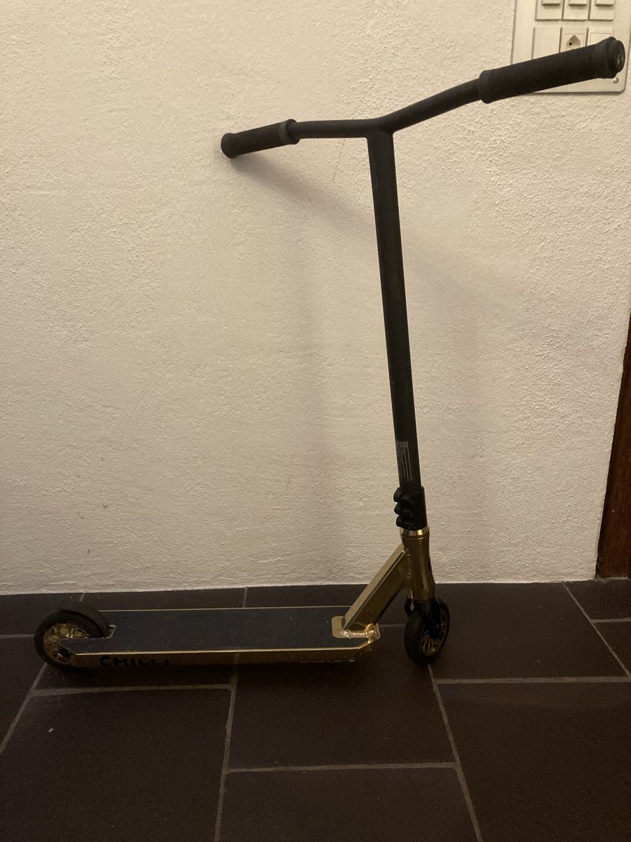 Chilli Kickboard: Chili Kickboard – Usato da Winterthur venduto da niemim