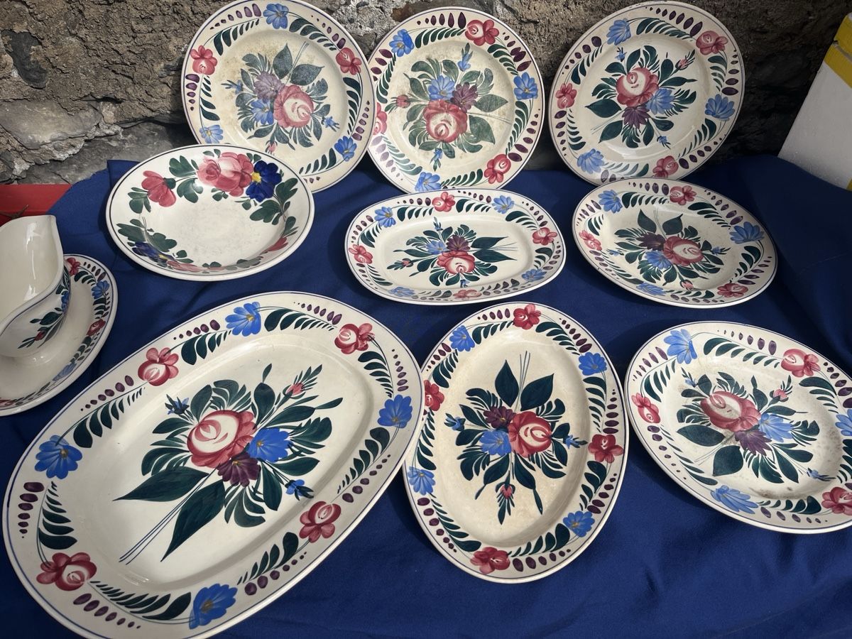 Set di piatti: Konvolut Bauerngeschirr  – Usato da Brienz BE venduto da hey_z9vg