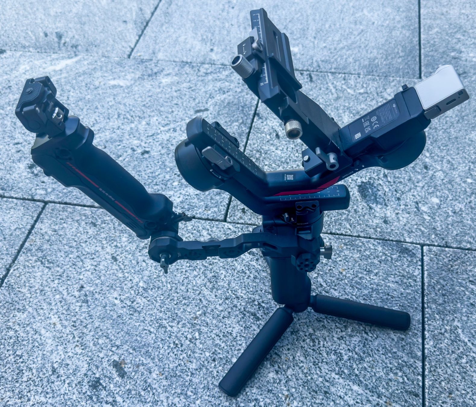 DJI Sonstiges Zubehör: DJI RS 4 Profi-Bundle mit Intelligent Tracking & Mehr – Gebraucht aus Weinfelden von Hockeydad 1