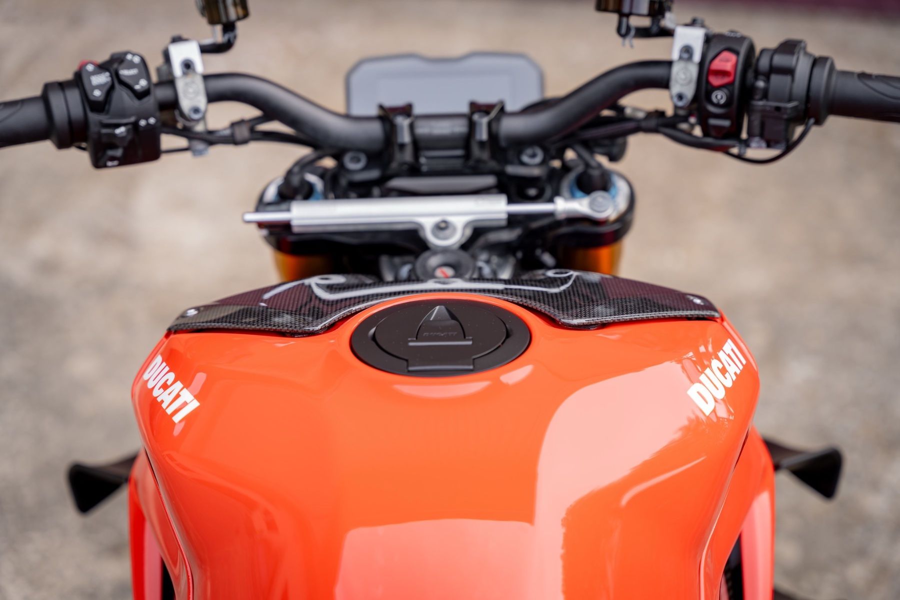 Ducati Strada: Ducati Streetfighter V4S – Usato da Donneloye venduto da Jad_tui 5