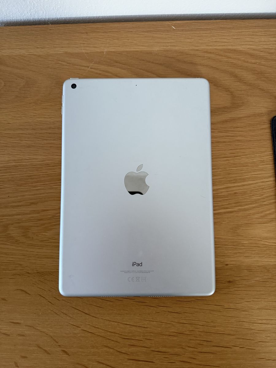 Apple Tablet PC: Apple iPad Weiss guter Zustand – Usato da Frauenkappelen venduto da unihoc12 1