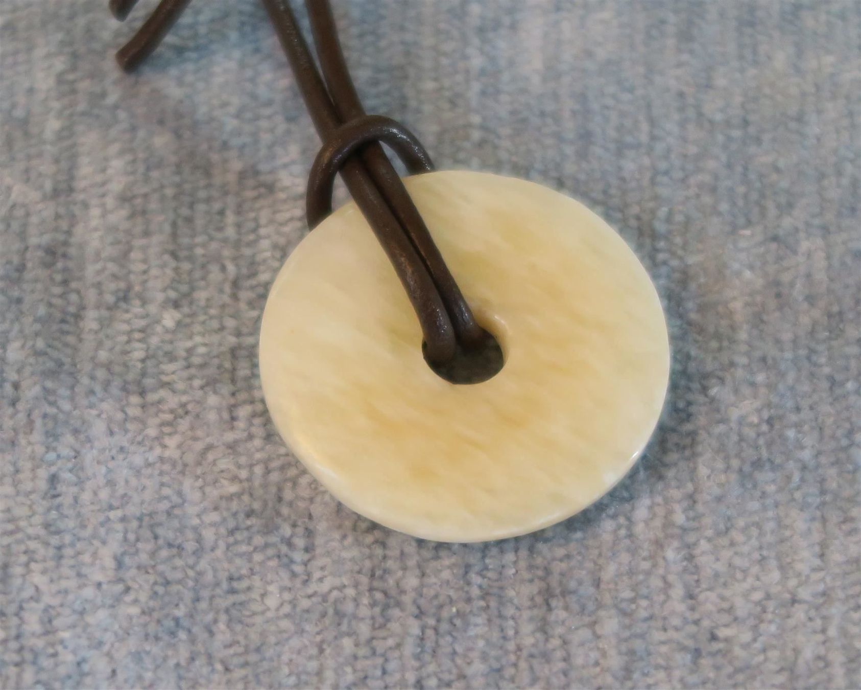 Catenine: Kette mit Anhänger donut Calcit – Nuovo (secondo la descrizione) da Brittnau venduto da marlenestone 2