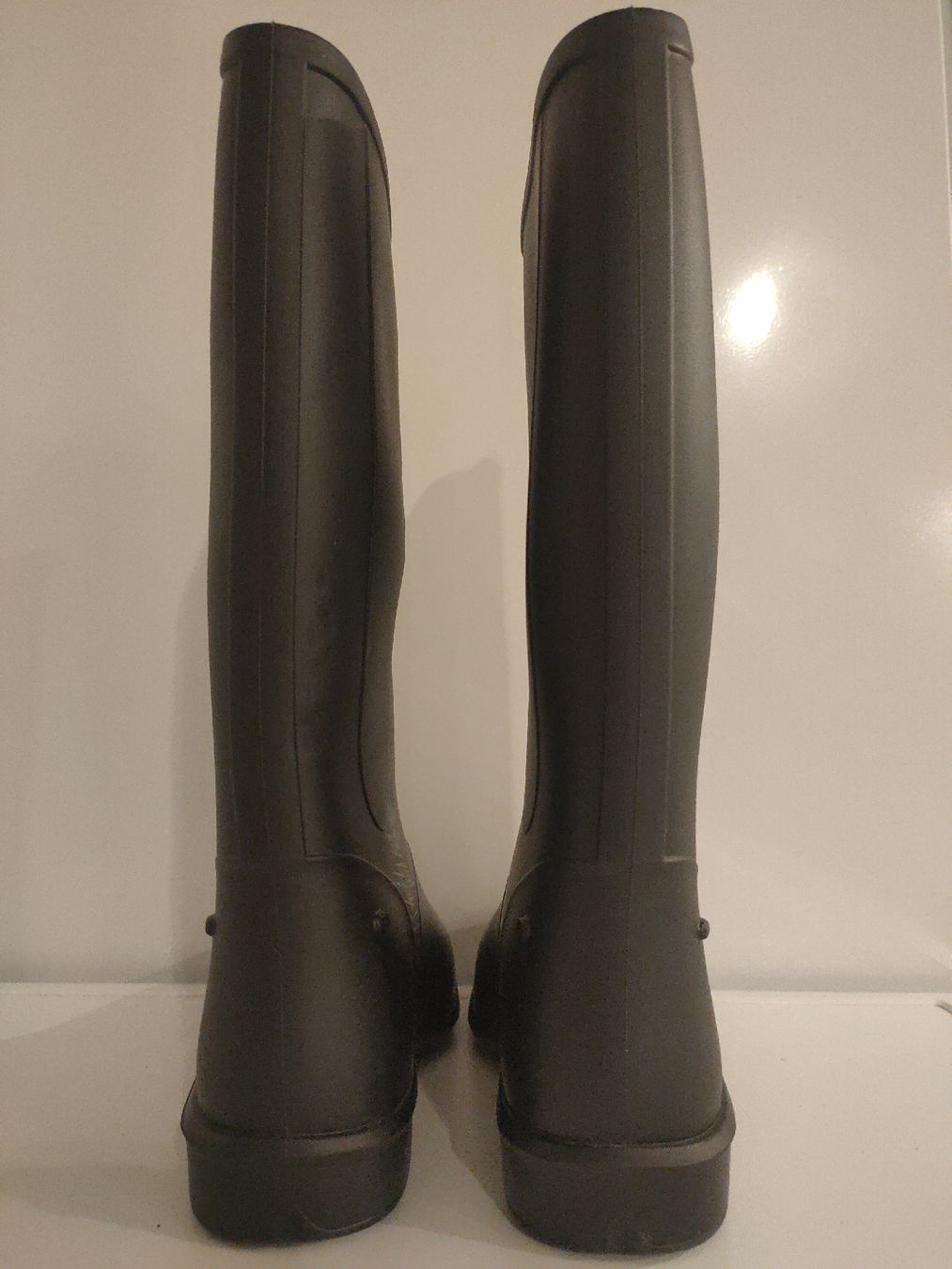 Schuhe für Jungen: Schwarze Gummistiefel Gr. 32 Reitstiefel – Gebraucht aus Oberwil b. Büren von 3298Oberwil 2