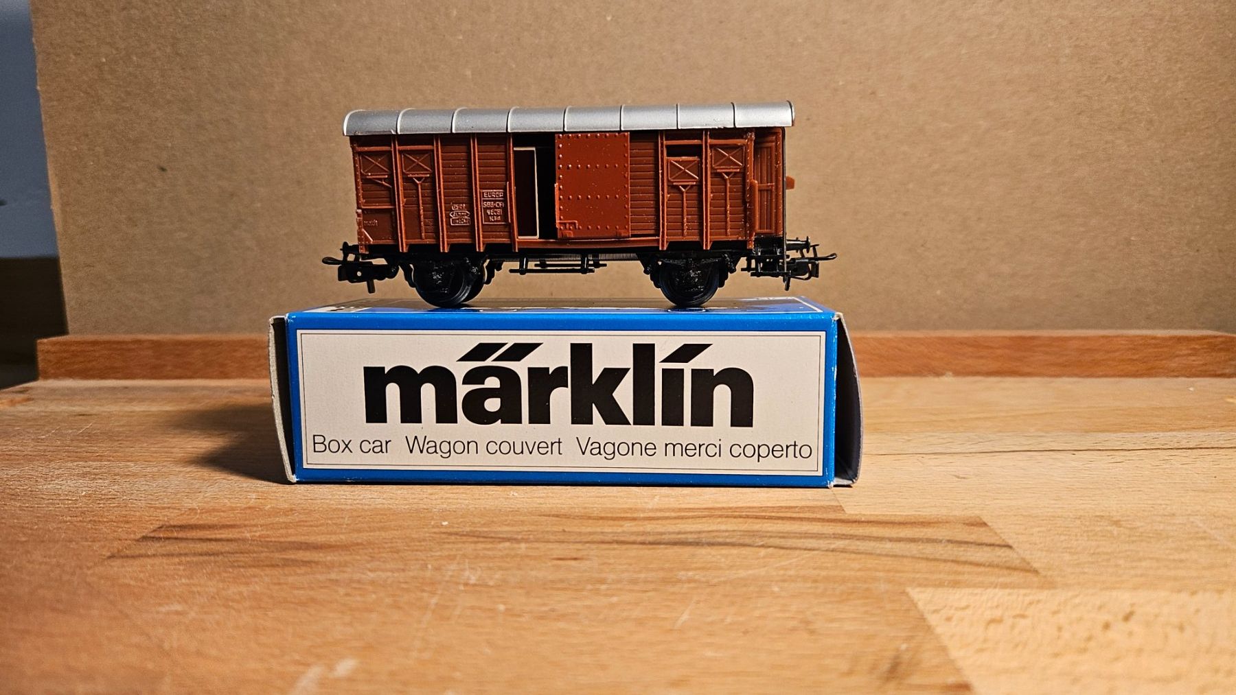 Märklin Modellini di ferrovie: Märklin H0 Güterwagen 4605 – Usato da Brüttelen venduto da frediwellensitich 1