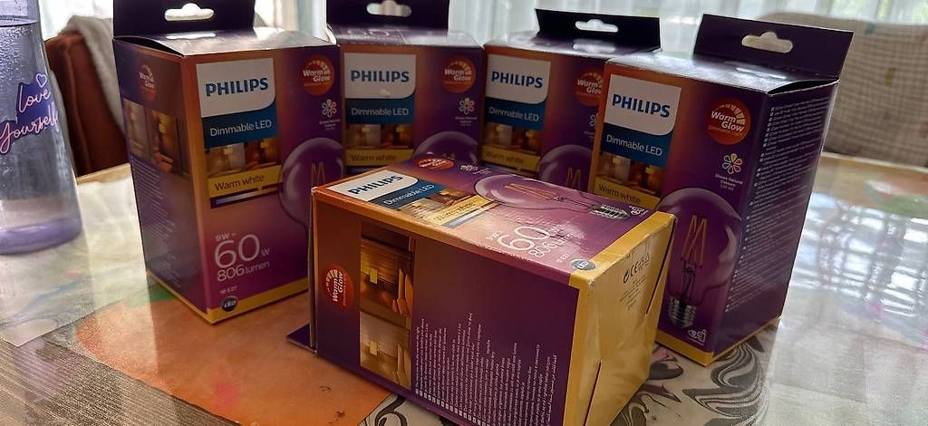 Lampen: Philips LED-Kolben E27 Klar G93 6 W – Gebraucht aus Nussbaumen AG von JwC771 1