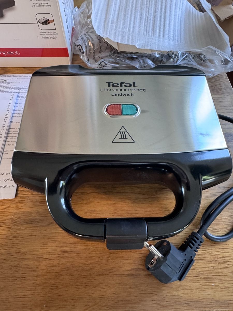Tefal Appareils de cuisine: Tefal Sandwichmaker Neu – Neuf (Voir description) à Niederbüren par Oetschli 1