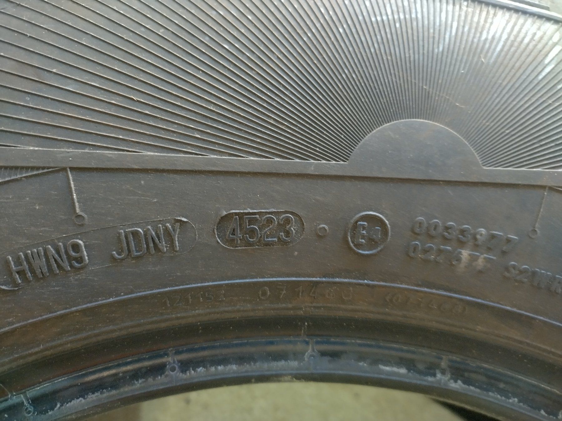 Continental Pneus & Roues: Camper Reifen – D'occasion à Brig par charjean57 1