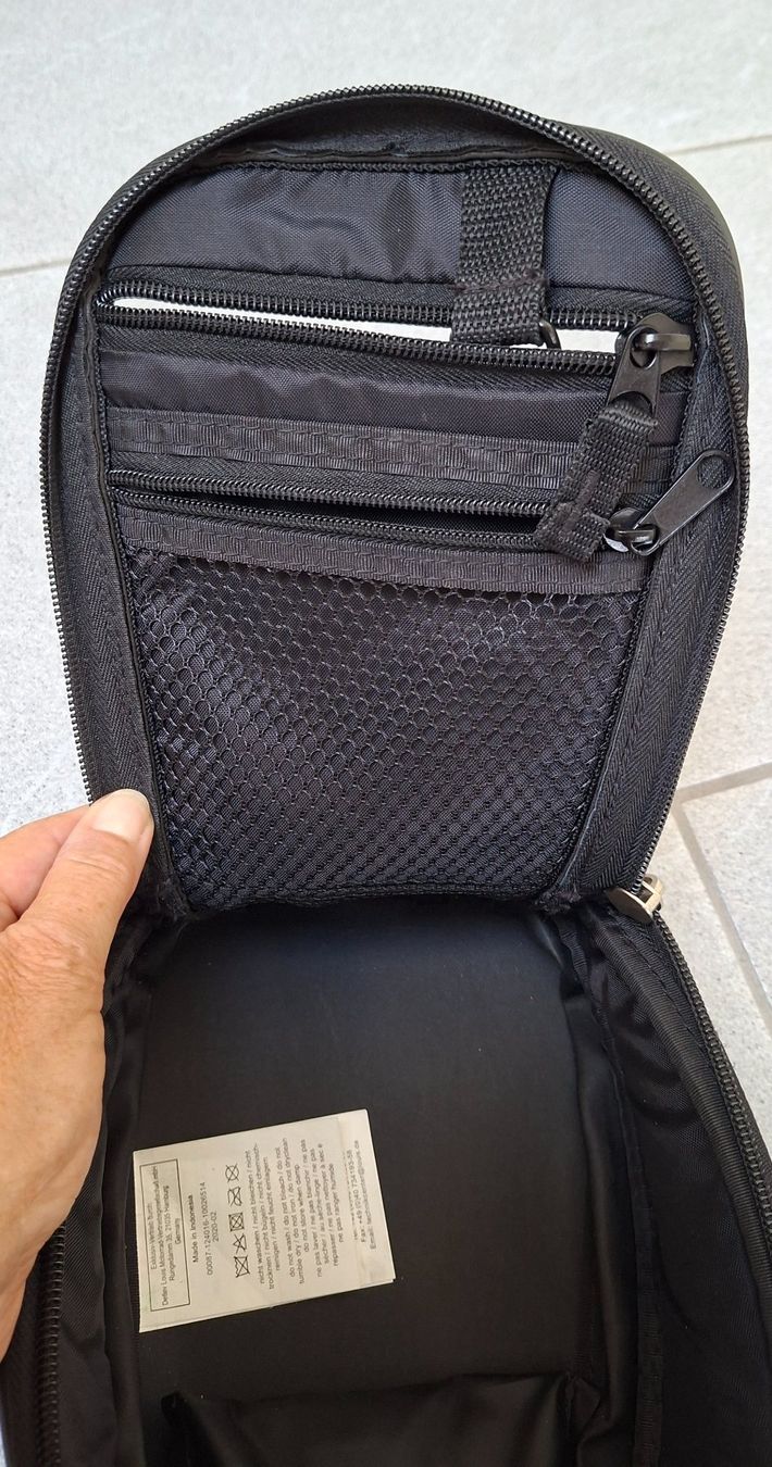 Borse: Motorrad Tanktasche mit Magnet – Usato da Möhlin venduto da teddybaer8 2