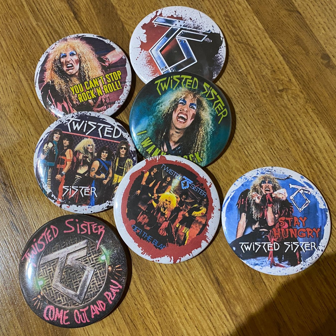 Calamite: Twisted Sister Kühlschrank Magnete – Nuovo (secondo la descrizione) da Basel venduto da VinylLover68