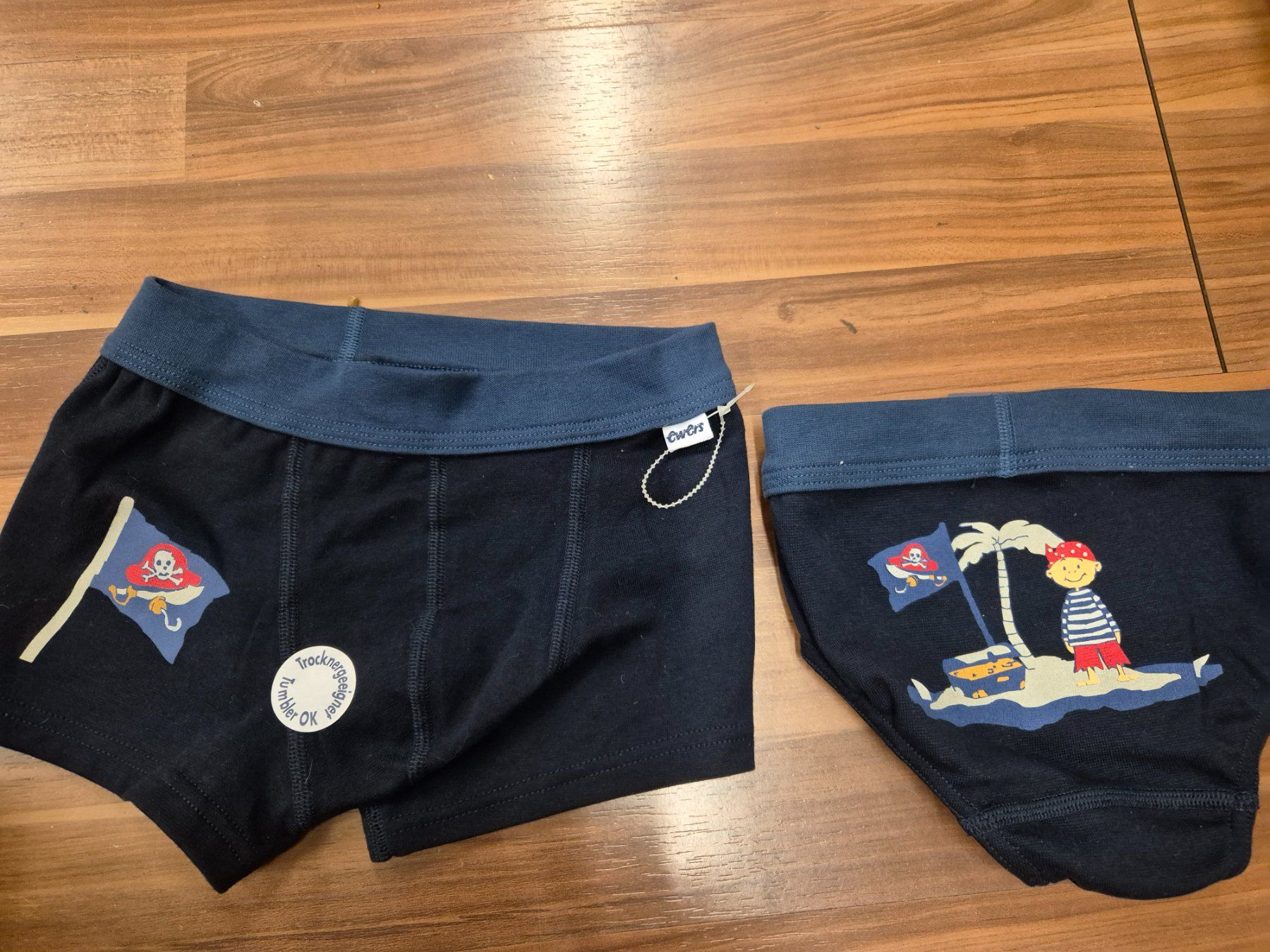 Biancheria intima: Slip gr 104 oderPants gr140 30% reduziert L4 – Nuovo (secondo la descrizione) da Schwarzenburg venduto da Flamingo07