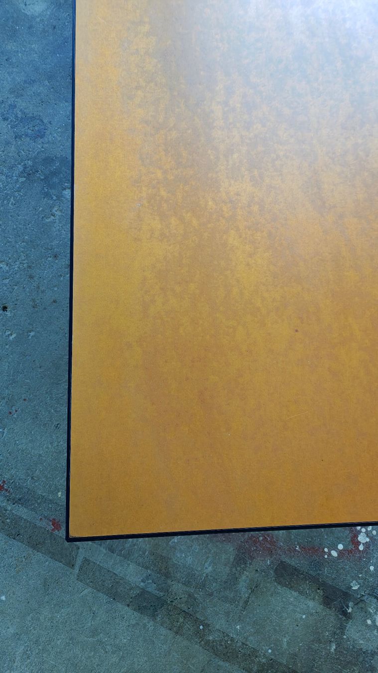 Tavoli: Tisch mit goldener Platte | Nektar Design – Usato da Zürich venduto da Glaesser 5