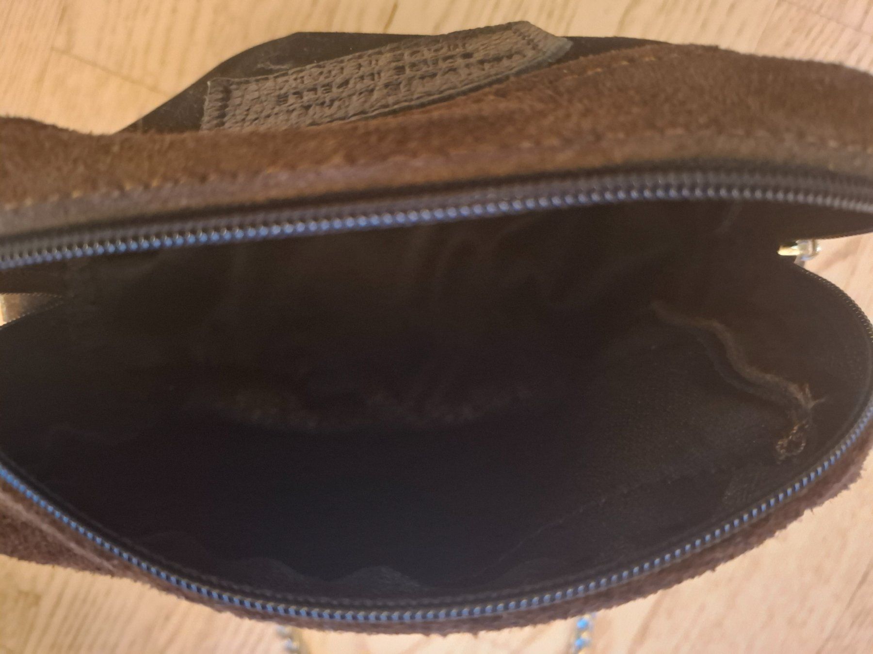 Borse da donna: Coole Beuteltasche in Leder, dunkelbraun – Nuovo (secondo la descrizione) da Wolhusen venduto da Pindha05 5