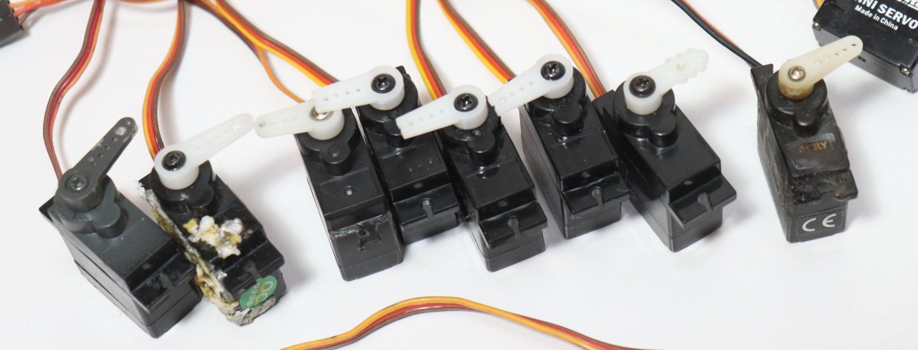 RC Modellbau: diverse Micro Servo 19 Stück – Gebraucht aus Frick von volvo850driver 5