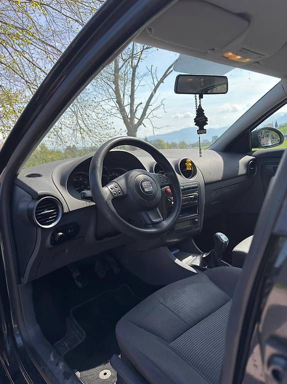 Automobili: Seat Ibiza 1.4 – Usato da St. Margrethen SG venduto da 0349uilzaf 2