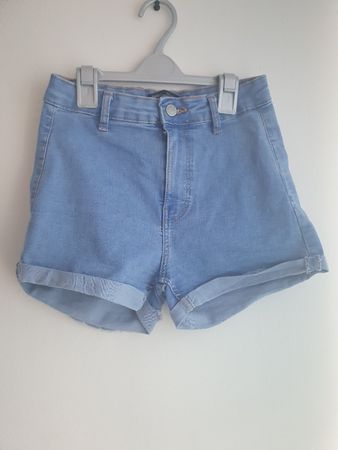 Shorts Grösse 34 von Bershka
