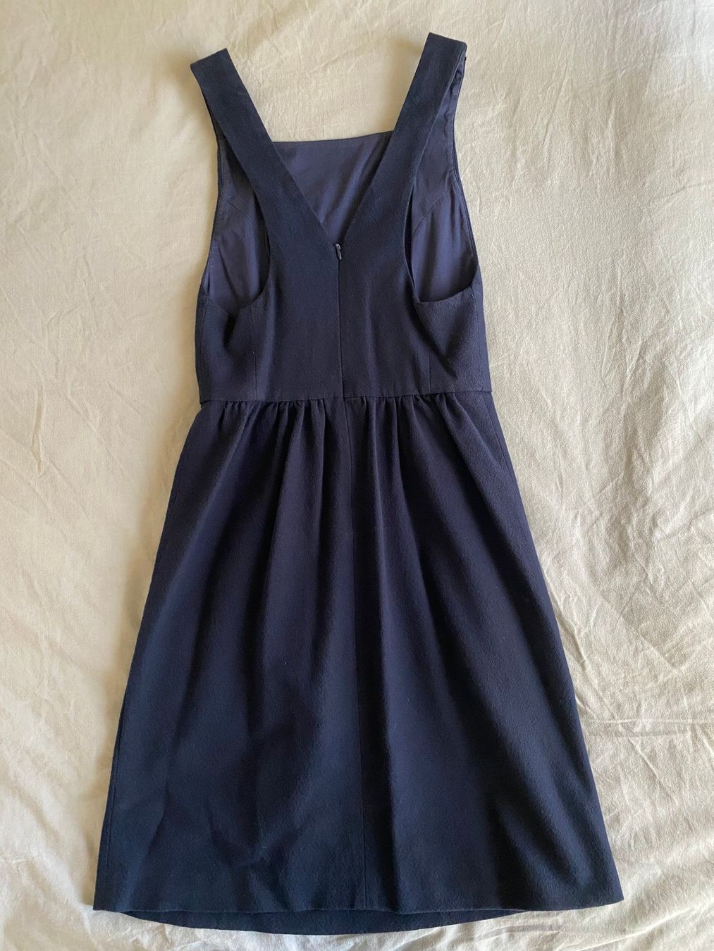 Ba&Sh Kleider: BA&SH- Robe bleu marine Taille 0 – Gebraucht aus Lausanne von dod_yz8r 1