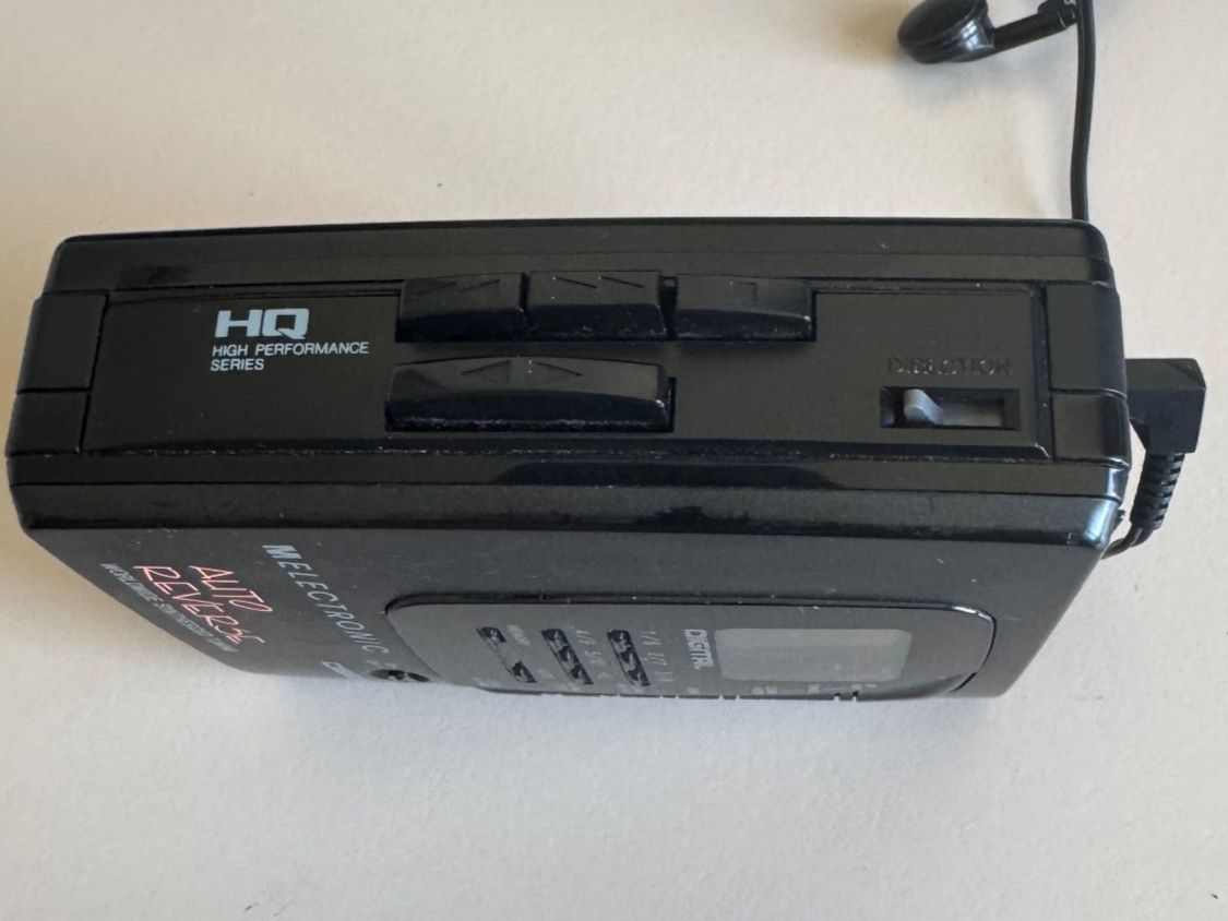 Multimediaplayer & Streamer: MElectronic Kassettenradio M 820 – Defekt aus Oberrohrdorf von chilibiggi 3