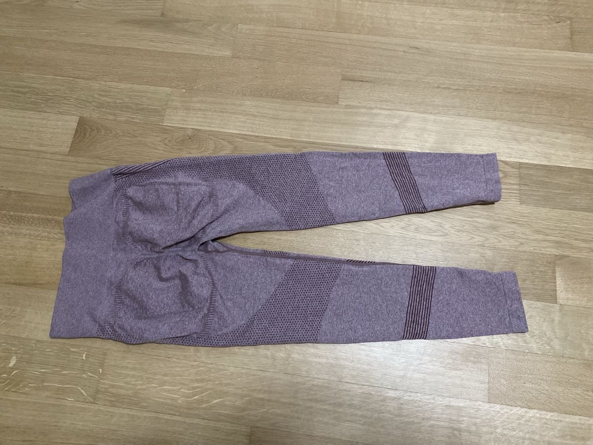 Leggings: Leggings purple – Usato da Belp venduto da jan_6yvx 1