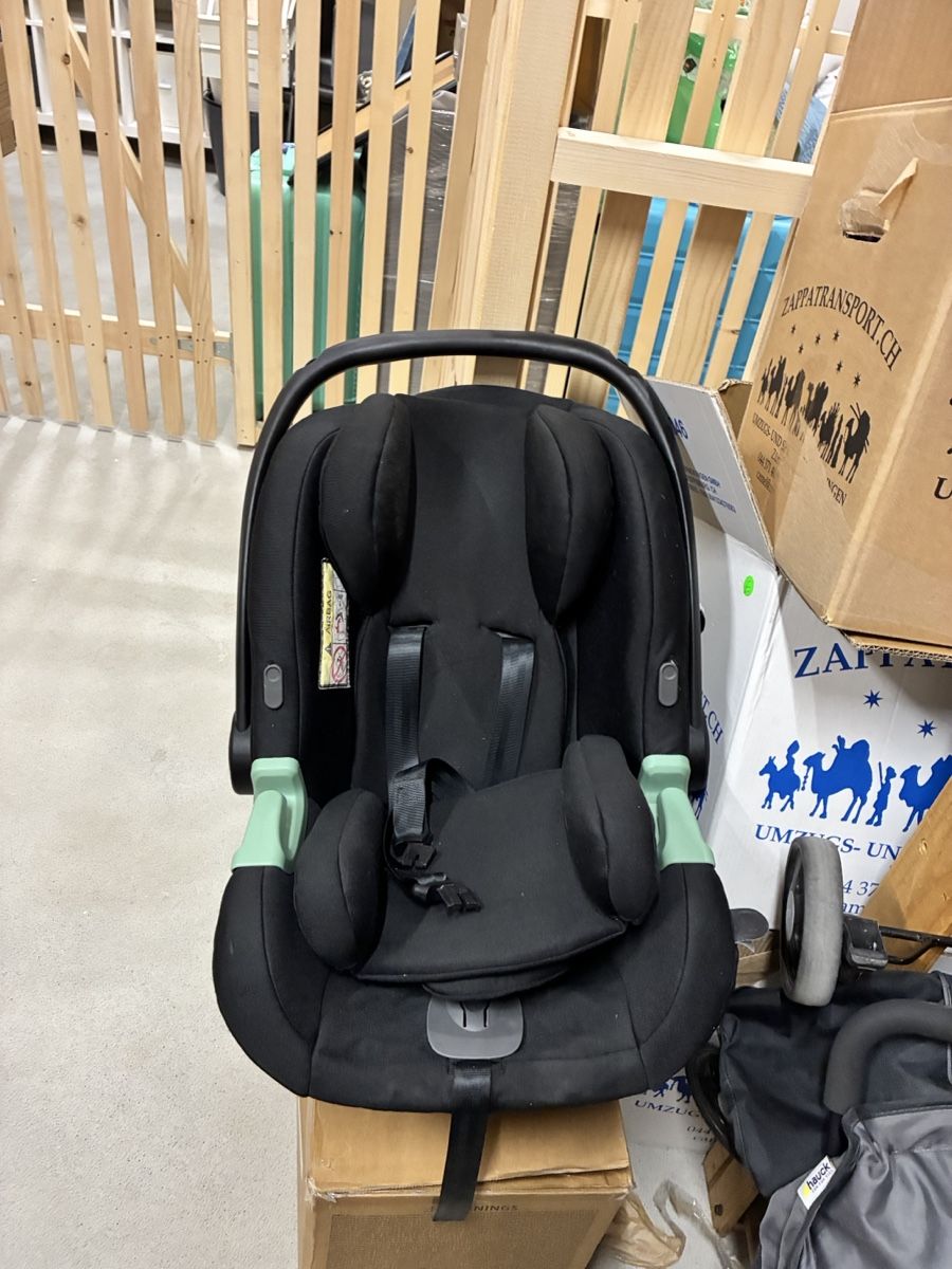 Auto-Kindersitze: Autokindersitz ABC schwarz gebraucht – Gebraucht aus Zürich von Bozobo722172