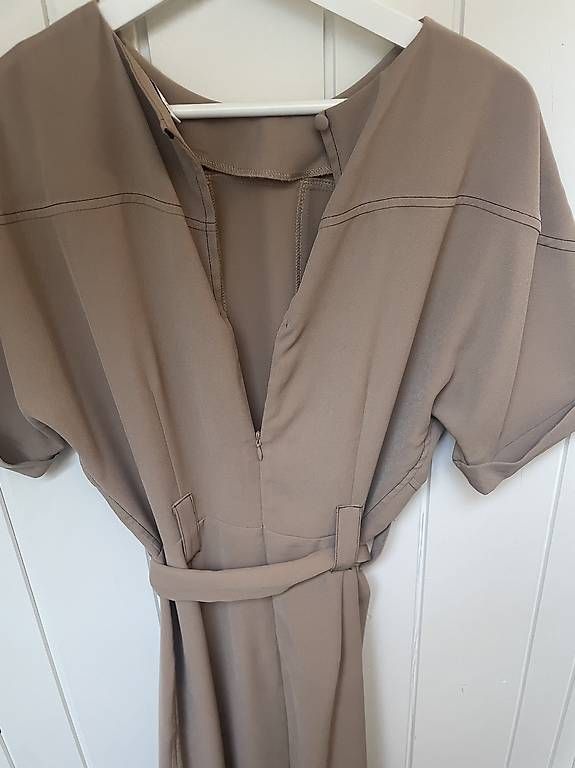 Vestiti: Kleid – Usato da Grenchen venduto da benu01 2