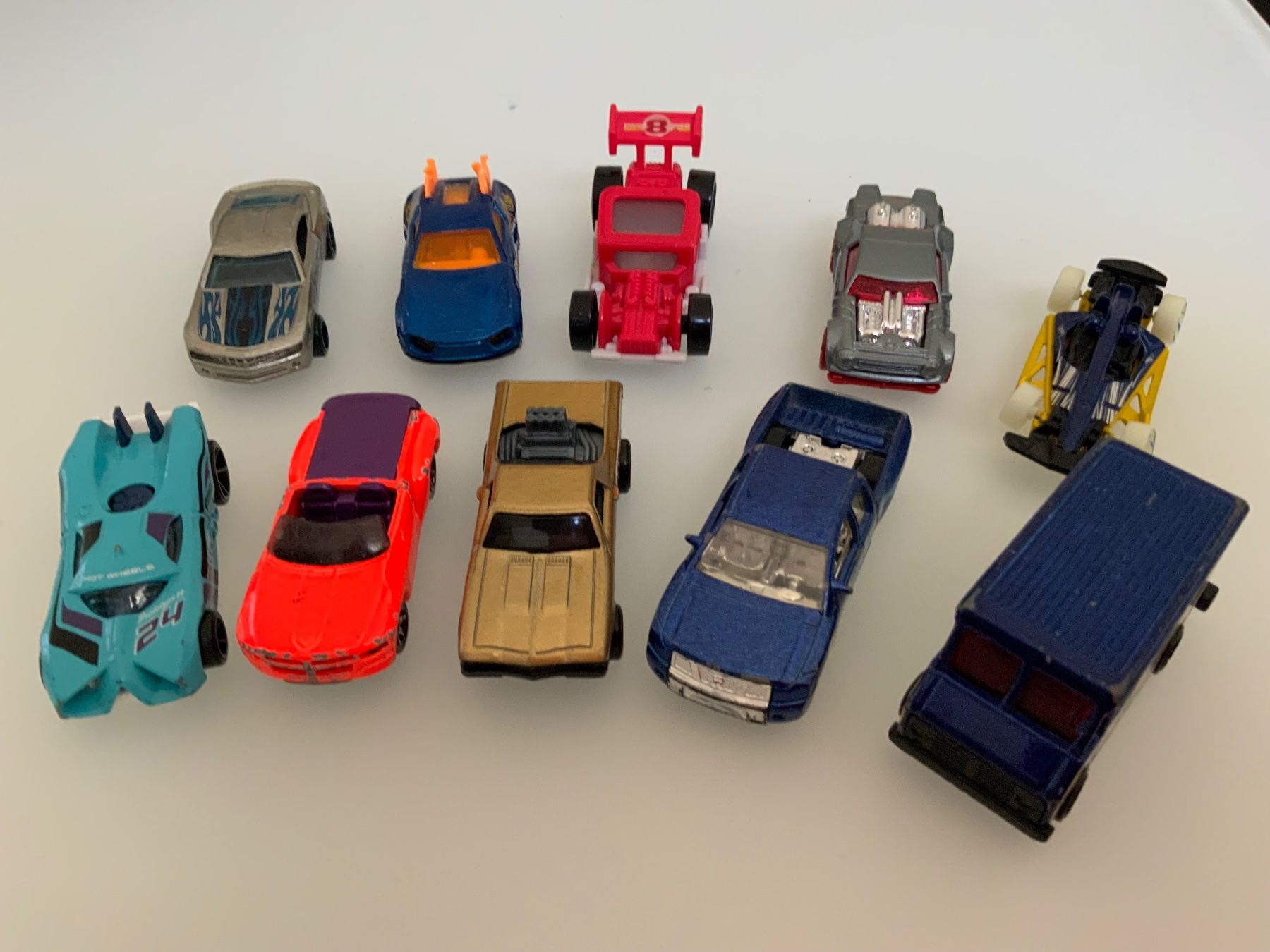 Hot Wheels Modellautos: 10 hot wheels  cars – Gebraucht aus Egg b. Zürich von SeriousPlayCH