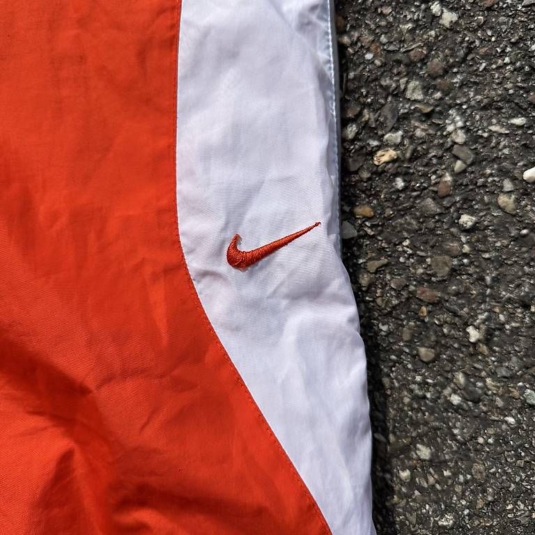 Pantaloni: Nike Tn Trackpants – Usato da Hettiswil venduto da mat_8jyn 2