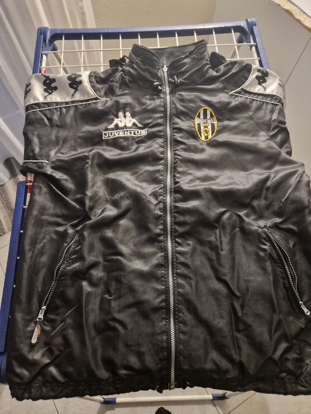 Kappa Giacche: Juventus Kappa Jacke 1996 – Difettoso da Dintikon venduto da Salentino19822