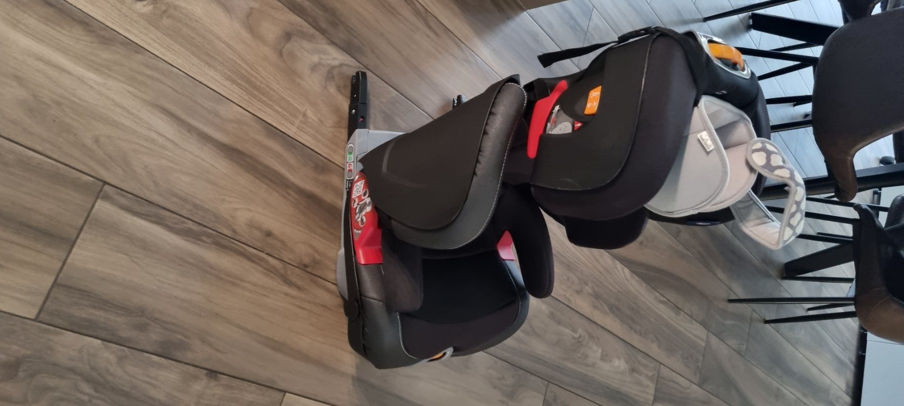 Chicco Seggiolini per auto: Kid car seat (kinder autositz) – Usato da lenzburg venduto da purma 2