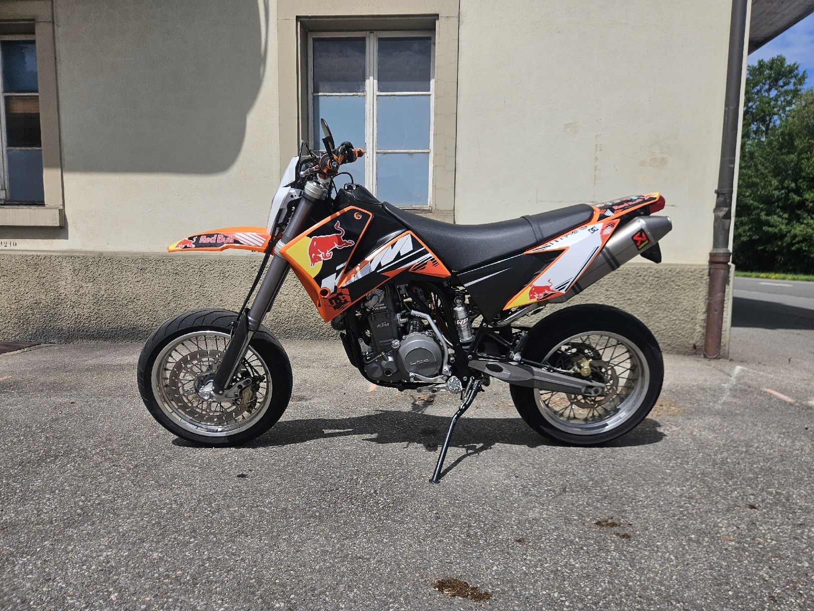 KTM Strada: KTM 625 SMC LC4 – Usato da Münchenbuchsee venduto da Snowrieder